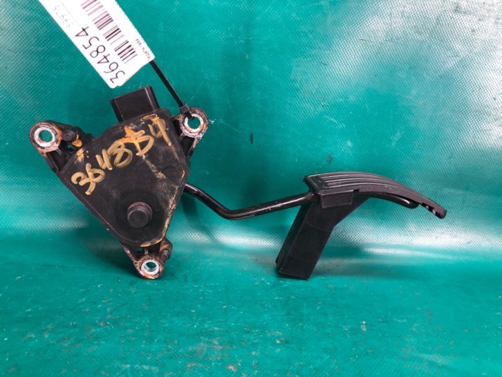 18002-JG40A | Педаль газу NISSAN ROGUE 08-15