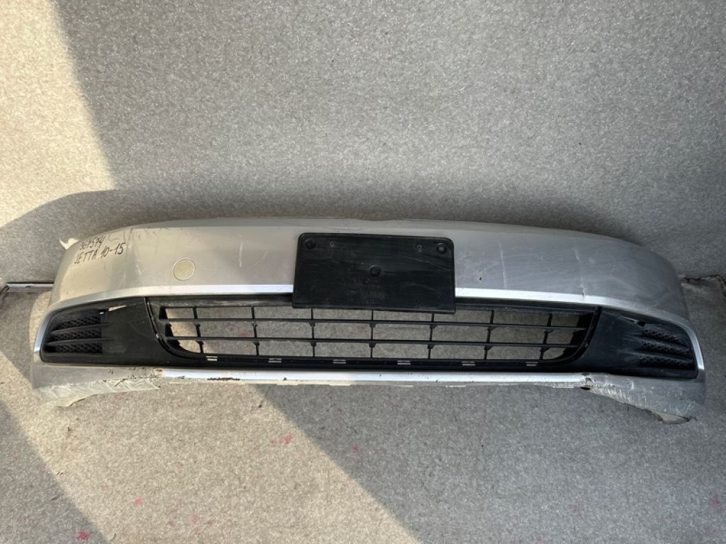 Бампер передній VOLKSWAGEN JETTA USA 10-17 - Фото 9