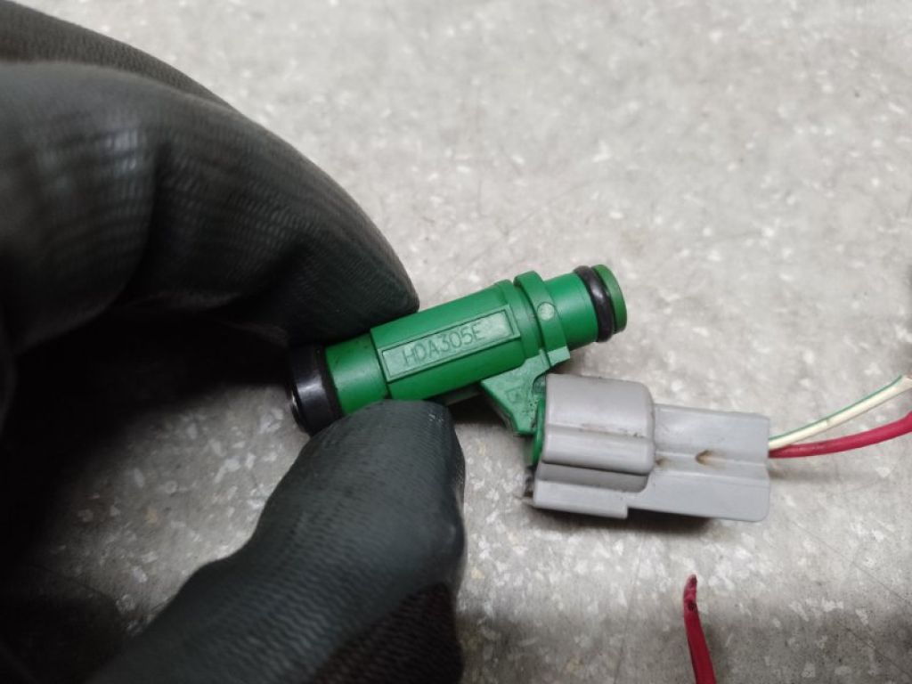 MR988406 | Форсунка паливна MITSUBISHI OUTLANDER 03-07 - Фото 4