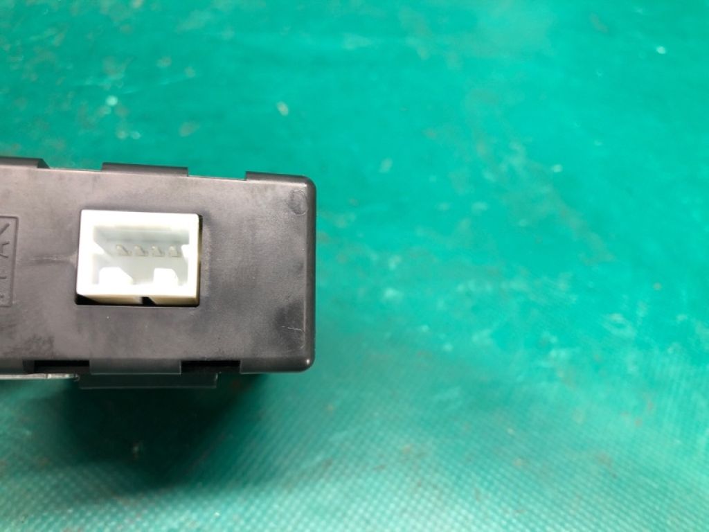 28595-JM00A | Блок керування центральним замком NISSAN ROGUE 08-15 - Фото 4