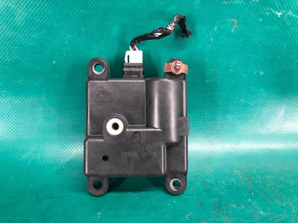 27731-AL500 | Моторчик заслінки пічки NISSAN ROGUE 08-15