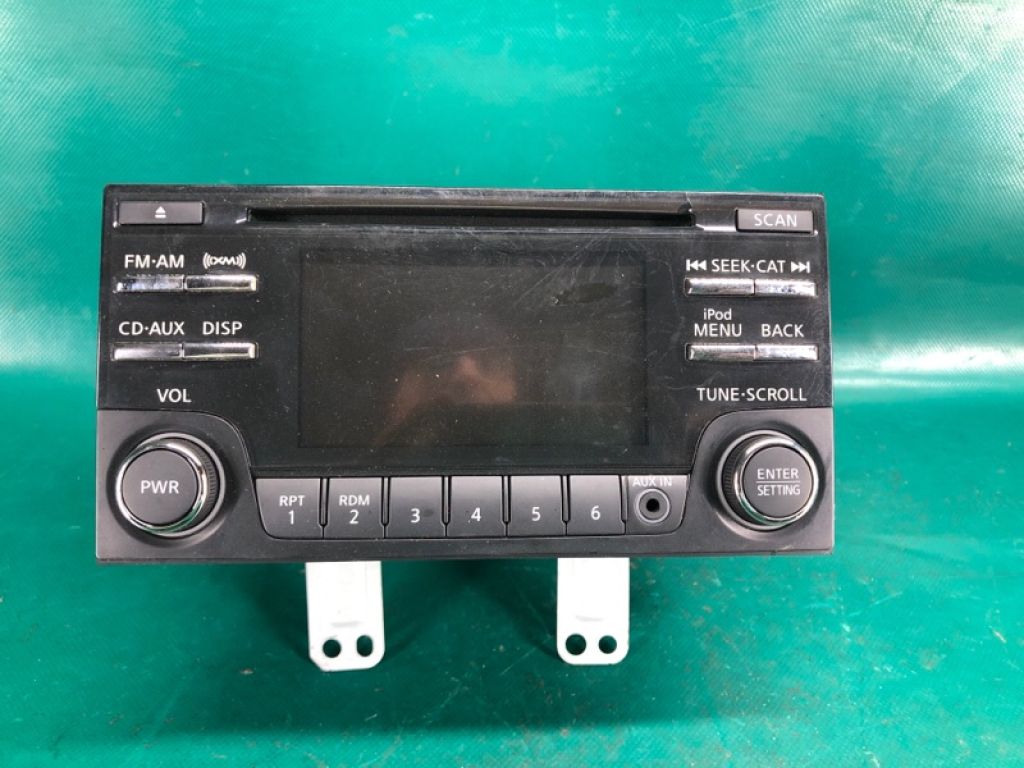 28185-1VX2A | магнітола NISSAN ROGUE 08-15