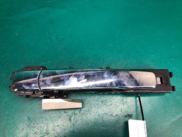 Ручка двері зовнішня задн. лів. NISSAN ROGUE 08-15