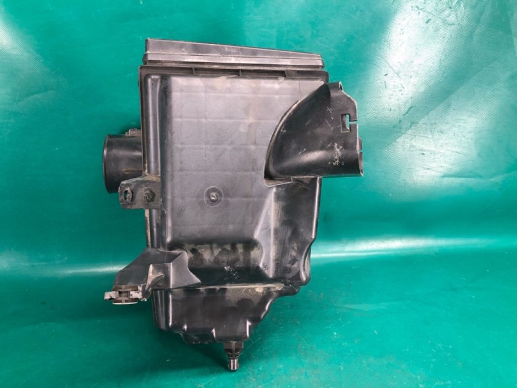 16500-JG30B | Корпус повітряного фільтра NISSAN ROGUE 08-15 - Фото 3