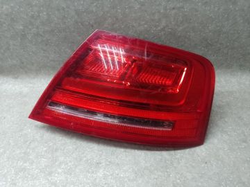 Ліхтар зовнішній прав. AUDI A8 (D5) 17-