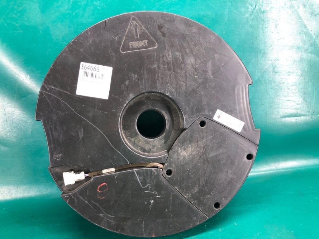 8R0 035 382 | сабвуфер AUDI Q5 08-16 - Фото 2