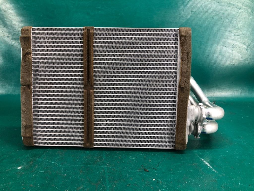 8K0 898 037 A | Радіатор пічки AUDI Q5 08-16 - Фото 3