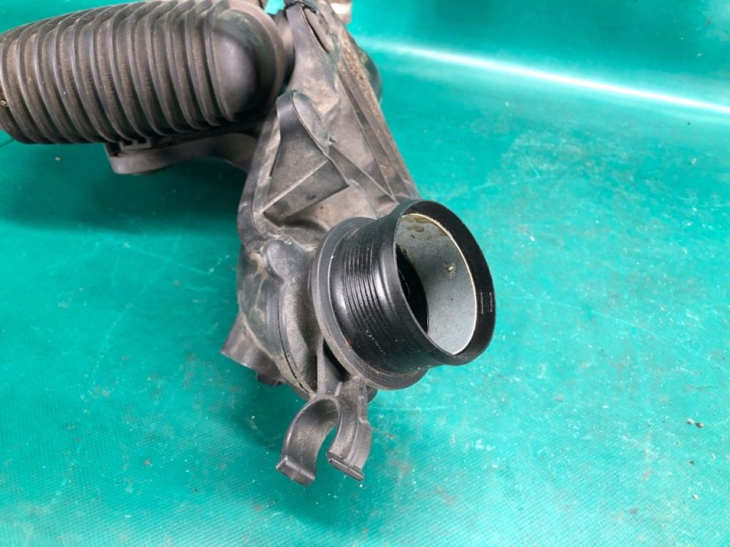 8K0 145 673 AJ | Патрубок інтеркулера AUDI Q5 08-16 - Фото 6