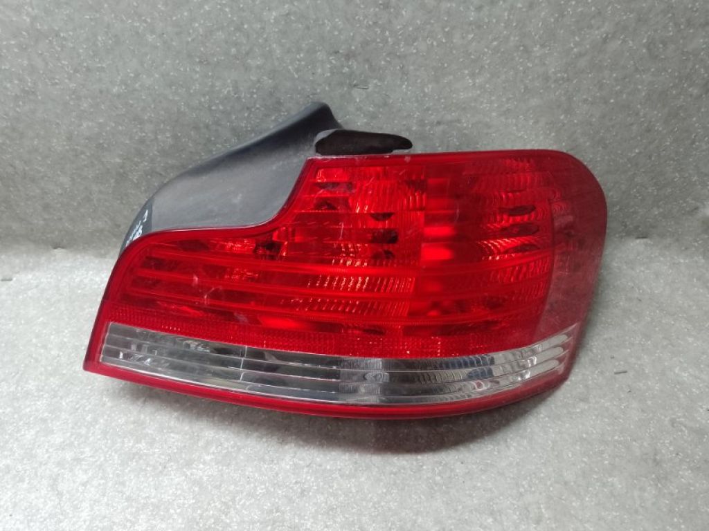 63217285642 | Ліхтар зовнішній прав. BMW 1 SERIES (E81/E87) 04-14