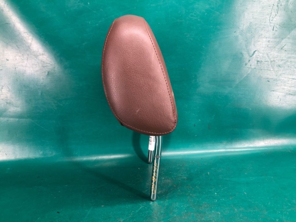 8K0 881 901 T | Підголівник сидіння AUDI Q5 08-16 - Фото 4