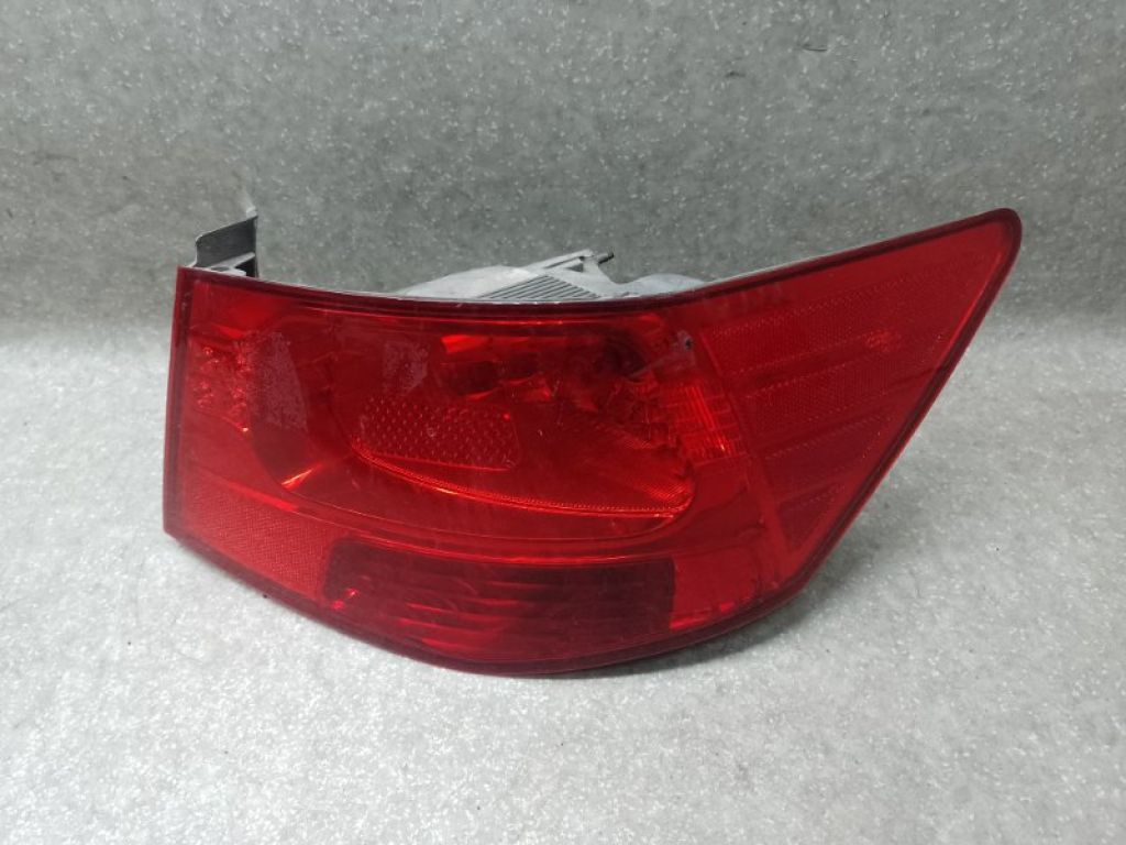 92402-1M010 | Ліхтар зовнішній прав. KIA FORTE/CERATO TD 08-13