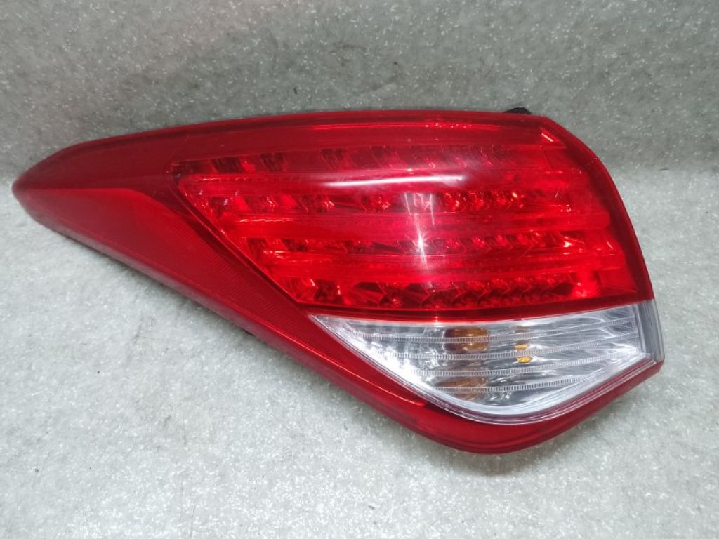 924013Z300 | Ліхтар зовнішній лів. HYUNDAI i40 15-19