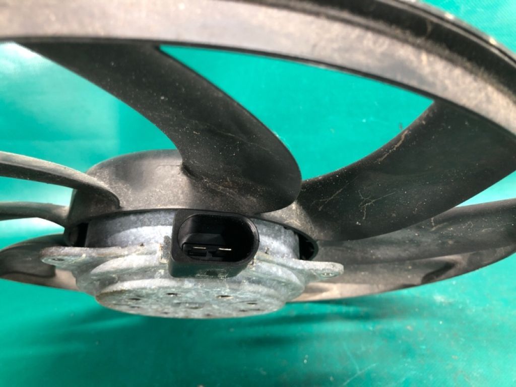 8K0 959 455 M | Вентилятор основного радиатора AUDI Q5 08-16 - Фото 4