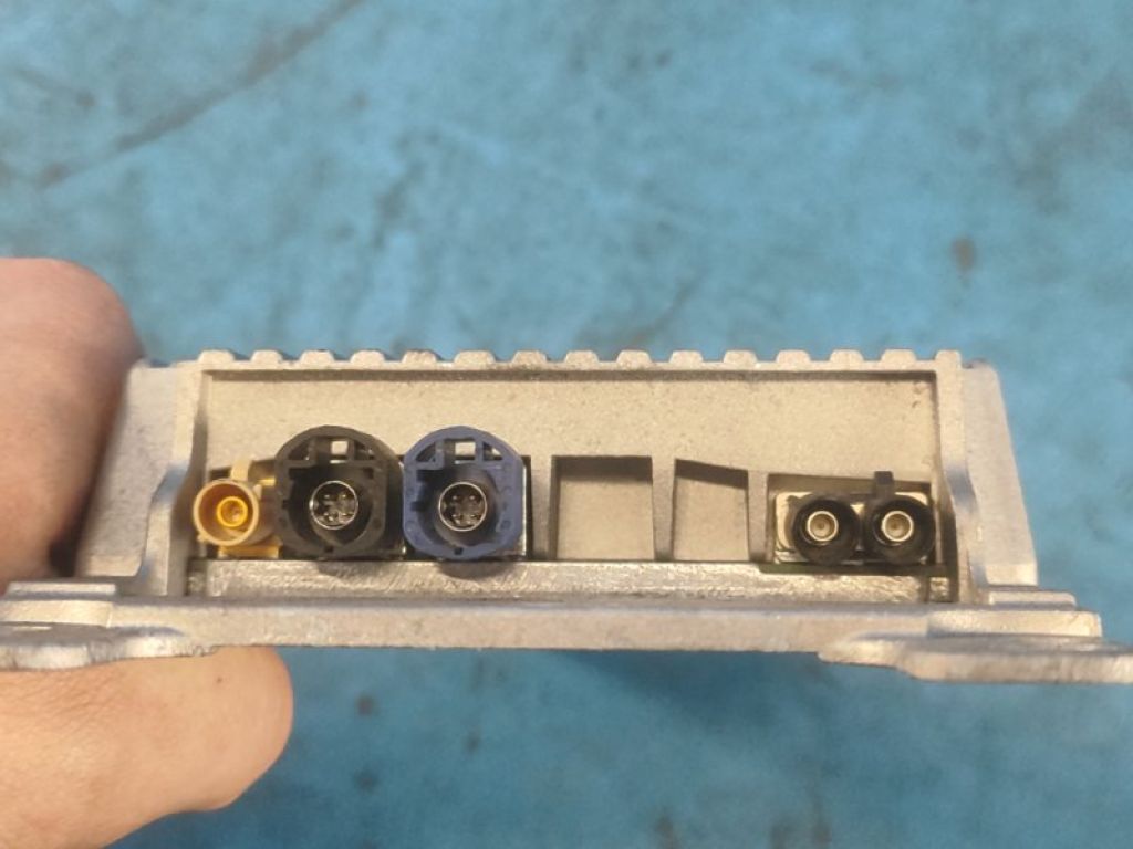 9257151 | Підсилювач звуку BMW 6 SERIES (F13) 12-18 - Фото 5