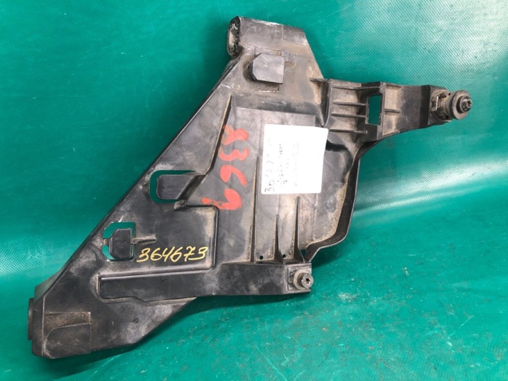 8R0 941 454 A | Кронштейн кріплення фари прав. AUDI Q5 08-16