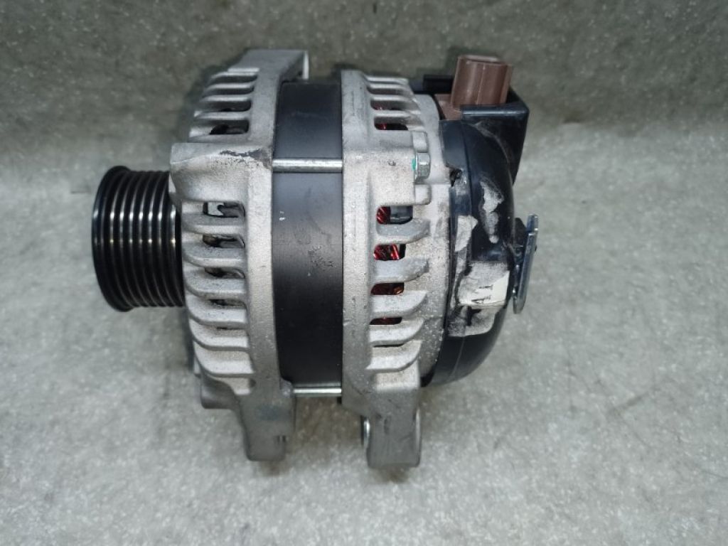 31100-R40-A01 | Генератор HONDA ACCORD CU8 / TSX 08-14 - Фото 3