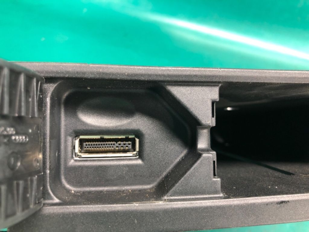 8T0 057 785 A | Блок электронный AUDI Q5 08-16 - Фото 3