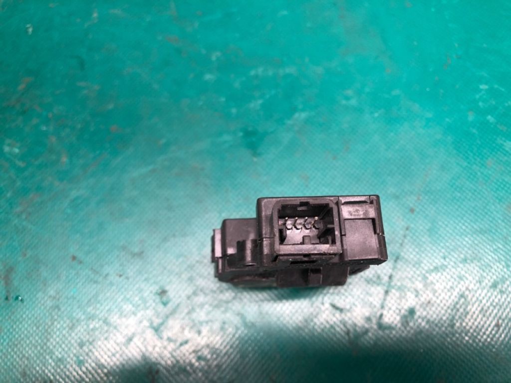 8K0 820 511 C | Моторчик заслінки пічки AUDI Q5 08-16 - Фото 4