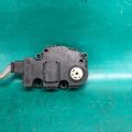 8K0 820 511 C | Моторчик заслінки пічки AUDI Q5 08-16