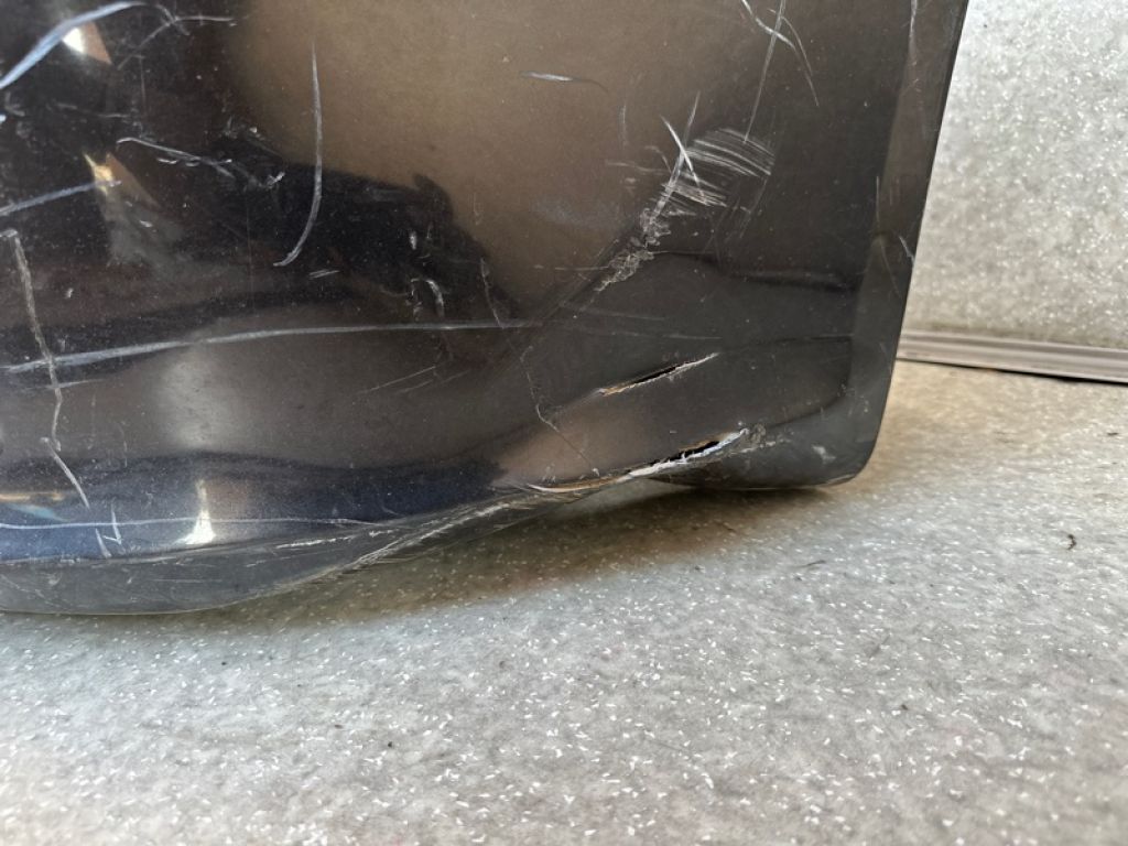 Бампер передній CHRYSLER TOWN &amp, COUNTRY (RT) - Фото 7