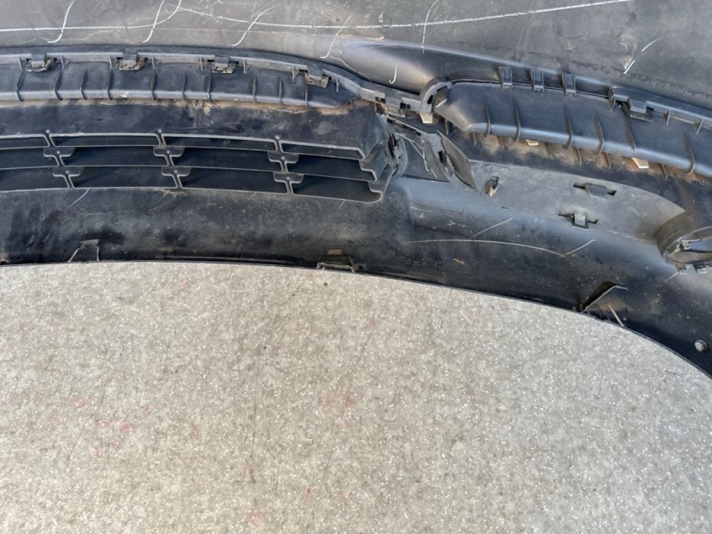 Бампер передній CHRYSLER TOWN &amp, COUNTRY (RT) - Фото 12