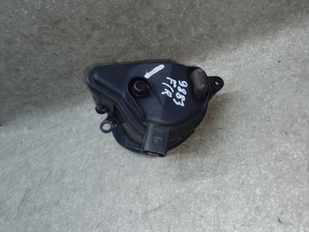 8P0941700A | Протитуманна фара прав. AUDI Q7 05-15 - Фото 4