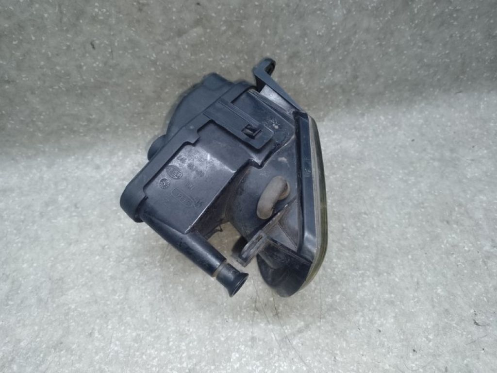 8P0941699A | Протитуманна фара лів. AUDI Q7 05-15 - Фото 2