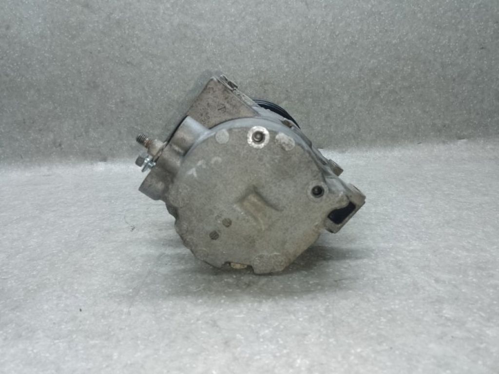 92600AU01A | Компресор кондиціонера NISSAN X-TRAIL T30 01-07 - Фото 4