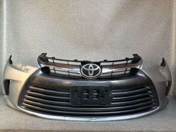 Бампер передній TOYOTA CAMRY 55 14-17