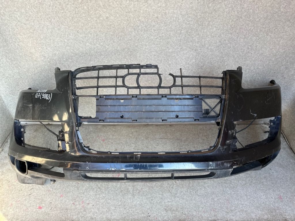 Бампер передній AUDI Q7 05-15 - Фото 6