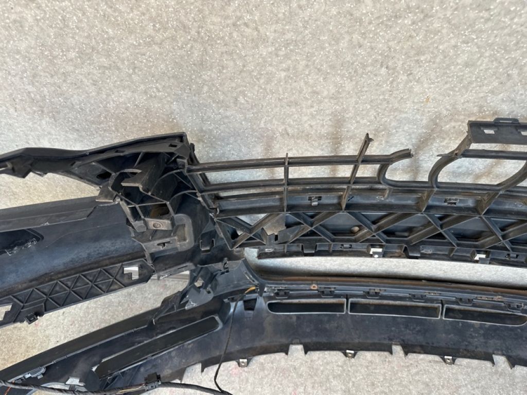 Бампер передній AUDI Q7 05-15 - Фото 14