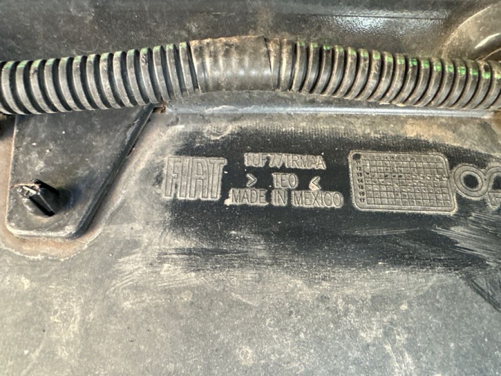 Бампер передній FIAT 500 (312/FF) 07-19 - Фото 14