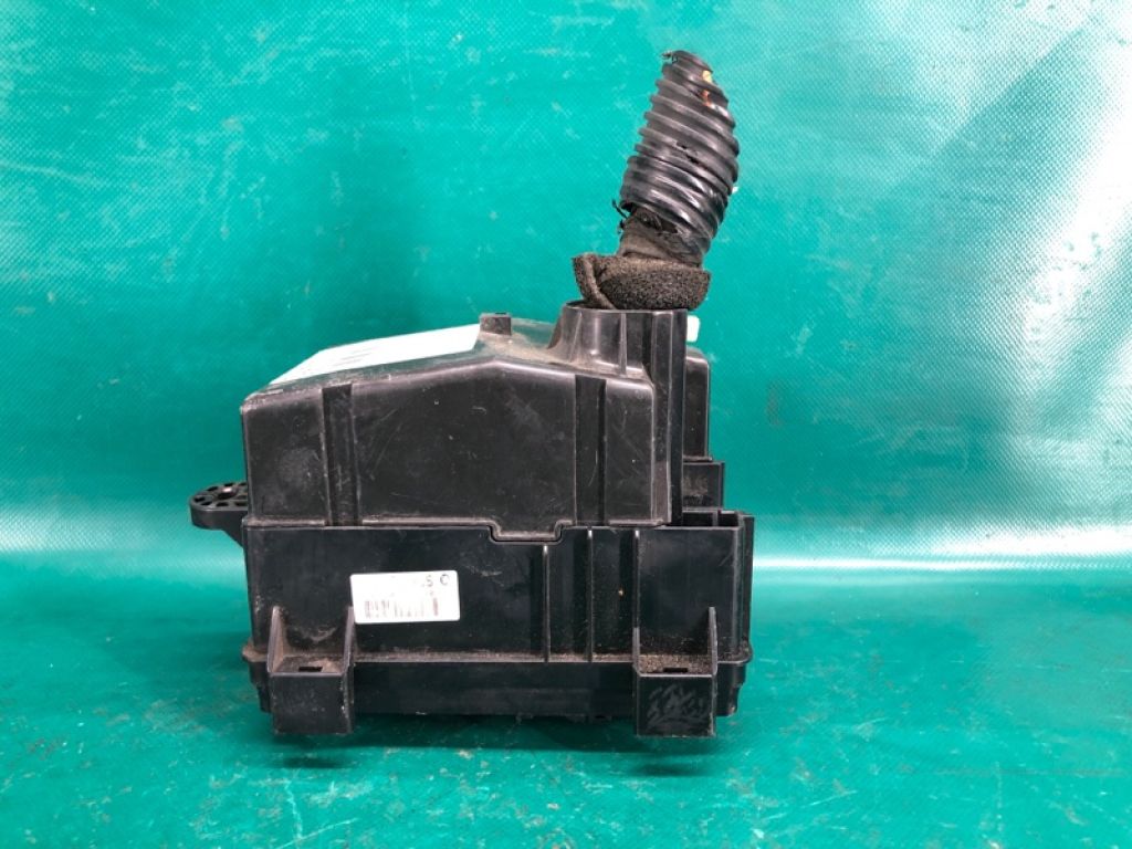 38247-STX-A01 | Блок запобіжників моторний відсік ACURA MDX (YD2) 06-13