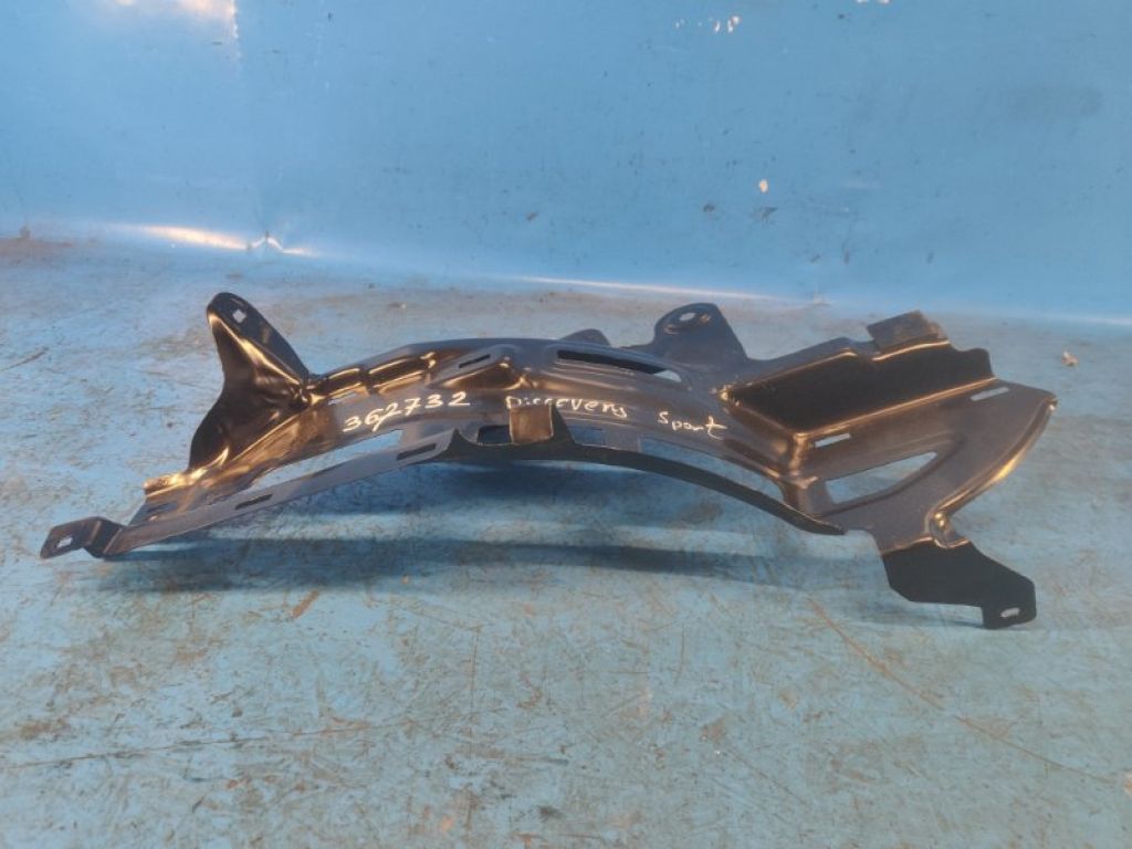 FK72-101184-AC | Кронштейн крила задн. прав. LAND ROVER DISCOVERY Sport 15-19