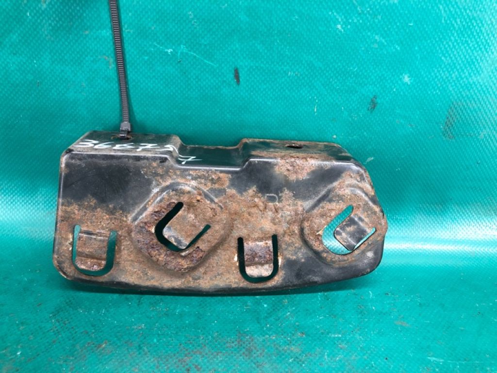 71505-STX-A00 | Кронштейн заднего бампера прав. ACURA MDX (YD2) 06-13 - Фото 3