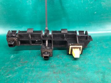 Кронштейн заднего бампера прав. ACURA MDX (YD2) 06-13