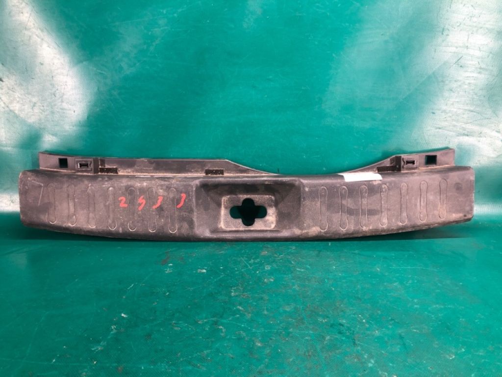 84992-1KA0A | Накладка отвору багажника NISSAN JUKE 10-19