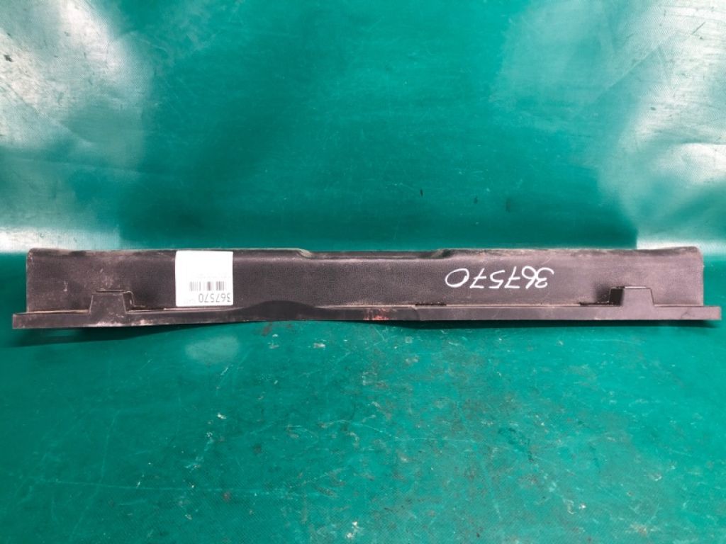 84992-1KA0A | Накладка отвору багажника NISSAN JUKE 10-19 - Фото 4