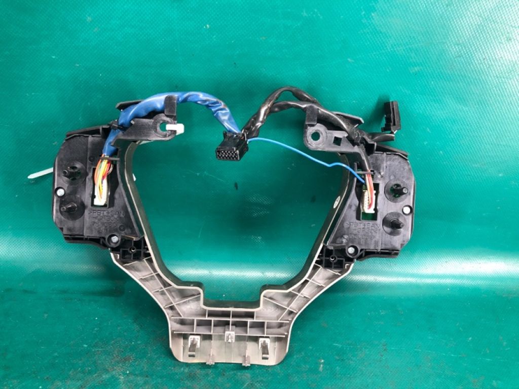 84250-78130 | Кнопки руля LEXUS NX 14-21 - Фото 3