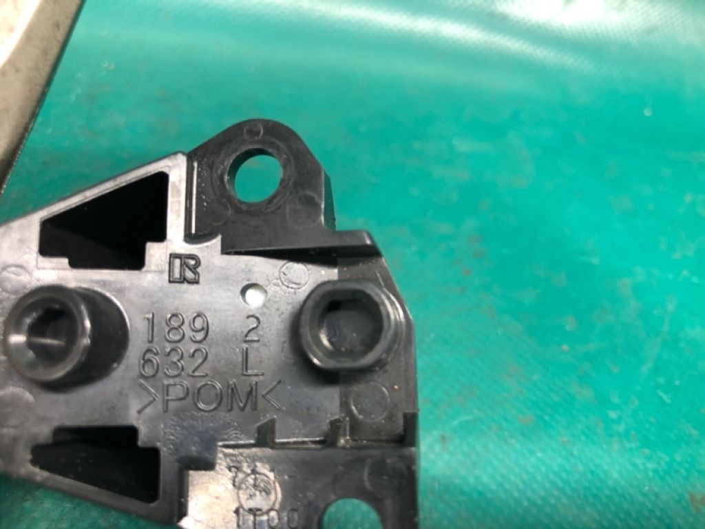 84610-53100 | Пелюстки перемикання передач лів. LEXUS NX 14-21 - Фото 5