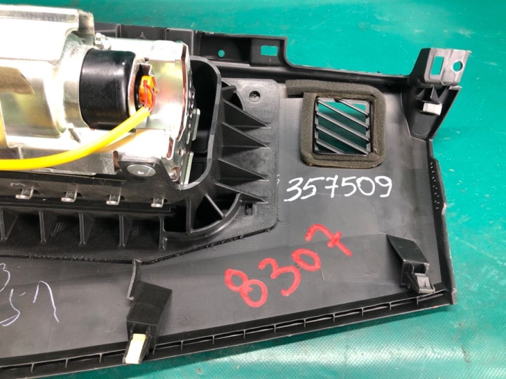 TD11-60-A60E 02 | Подушка безпеки пасажира MAZDA CX-9 06-16 - Фото 9