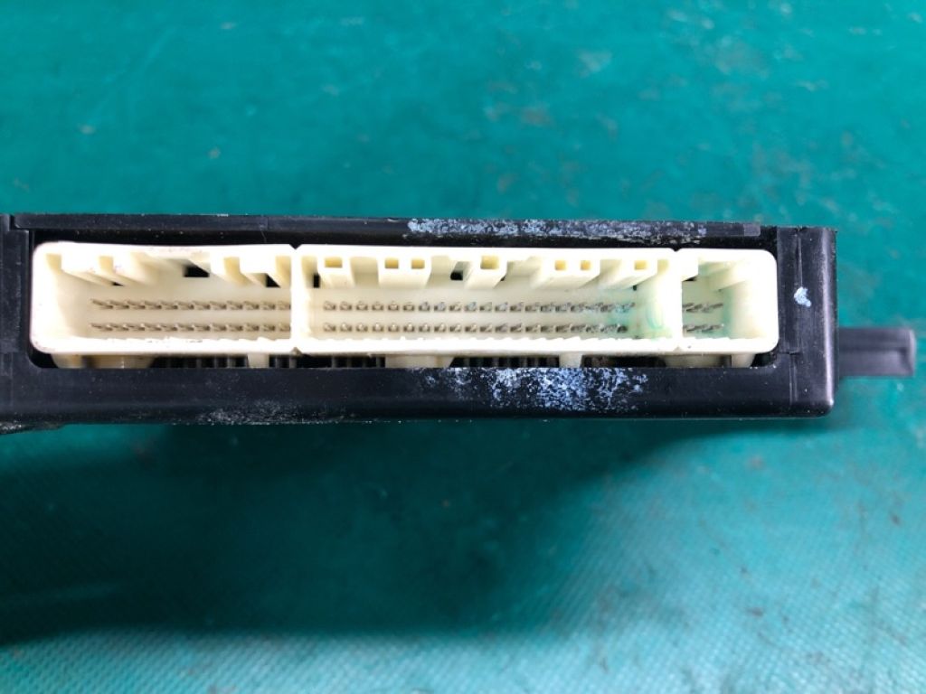 88650-06111 | Блок електронний TOYOTA CAMRY 40 06-11 - Фото 3