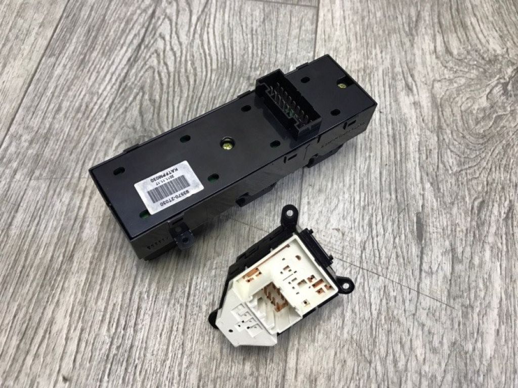 93570 2T030 | Блок управления стеклоподъемниками KIA OPTIMA TF 11-16 - Фото 2