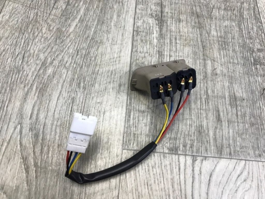 93555 2T000 UP | Кнопка открывания багажника внутренняя KIA OPTIMA TF 11-16 - Фото 2