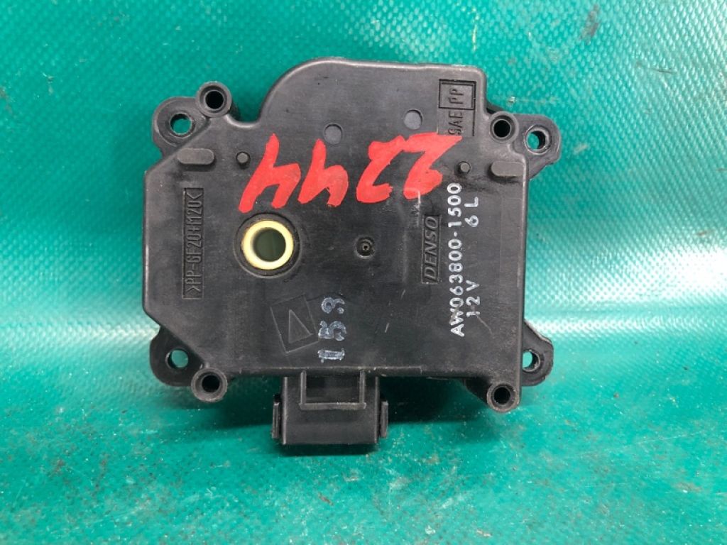 80224-STX-A01 | Моторчик заслінки пічки задн. ACURA MDX (YD2) 06-13 - Фото 3