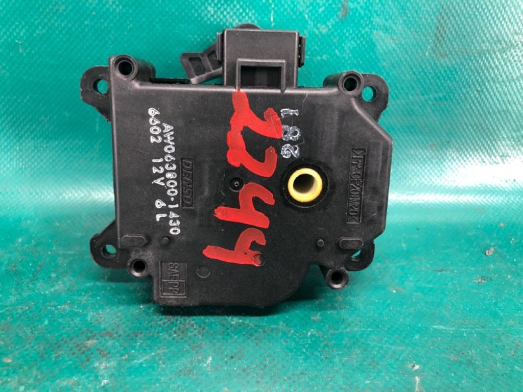 79160-SZA-305 | Моторчик заслонки печки ACURA MDX (YD2) 06-13 - Фото 3