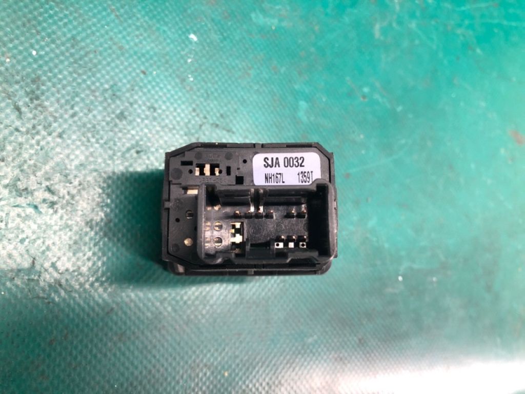 36850-SJA-013ZA | Кнопка регулировки рулевой колонки ACURA MDX (YD2) 06-13 - Фото 4