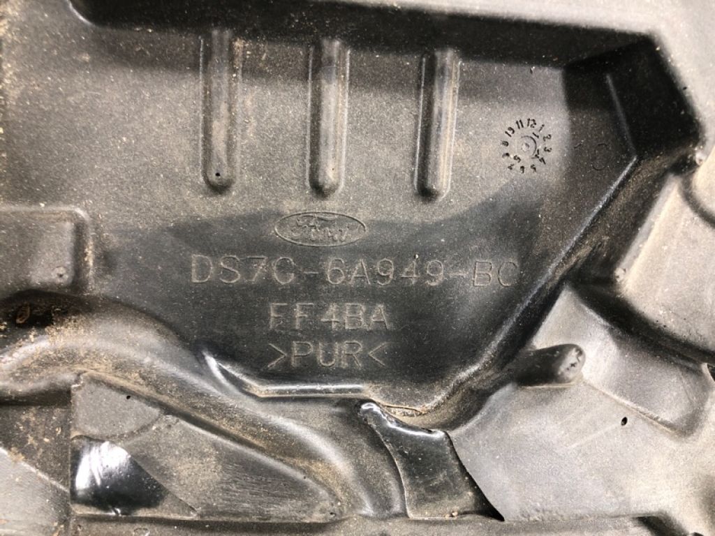 DS7Z-6A949-H | Накладка двигуна декоративна FORD FUSION 14- - Фото 4