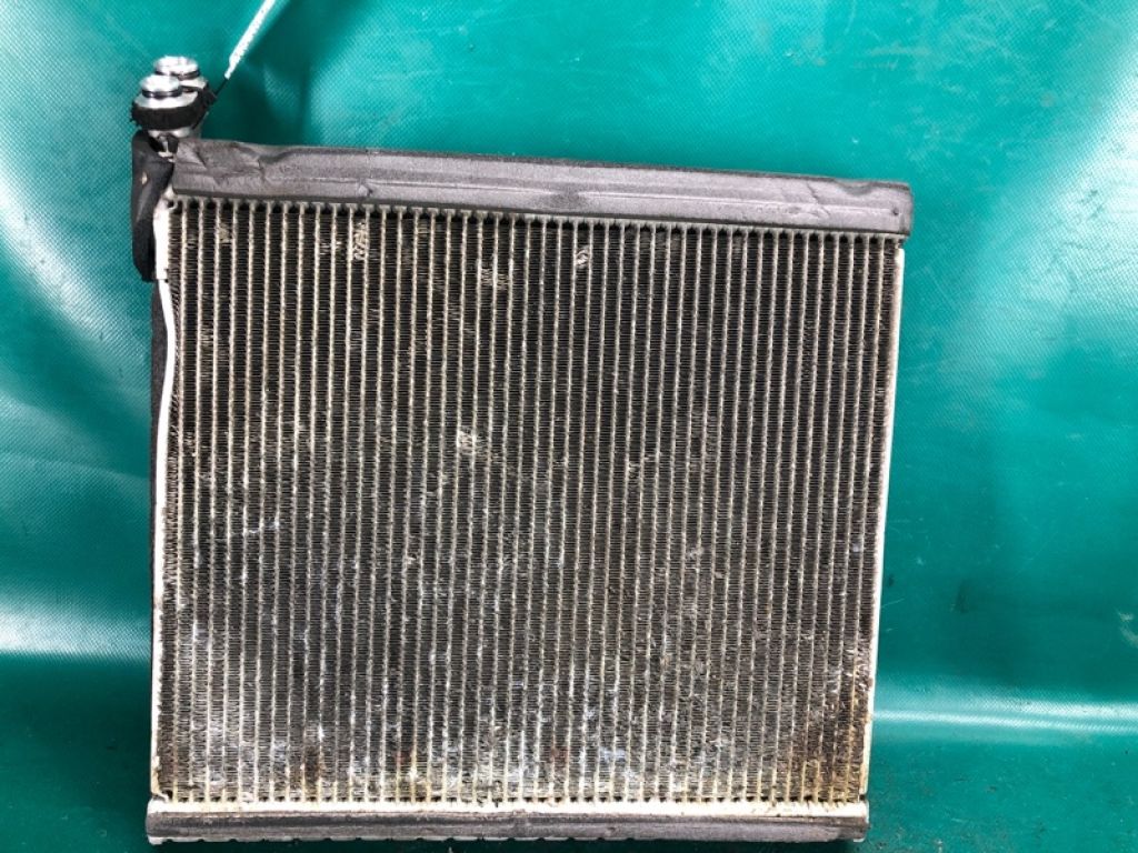 L206-61-J10 | Випарник кондиціонера MAZDA CX-9 06-16 - Фото 3