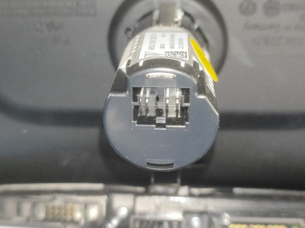 95B 864 378 D | Дефлектор воздушный PORSCHE MACAN 18-22 - Фото 5